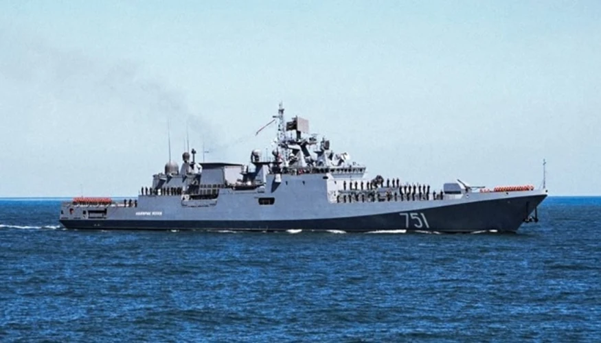 Фрегат «Адмірал Ессен» проєкту 11356 Чорноморського флоту РФ (фото Вікіпедія, за даними УНІАН)