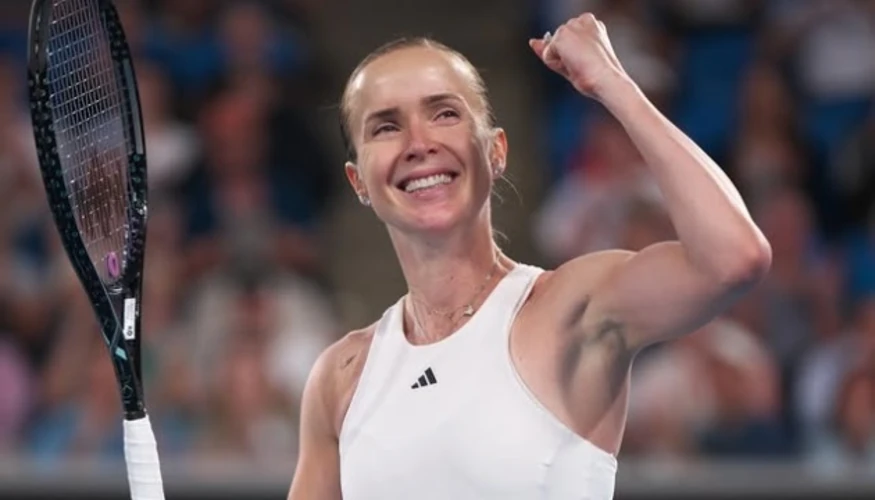 Еліна Світоліна під час матчу 1/8 фіналу проти Ханью Гуо на Wuhan Open в Ухані